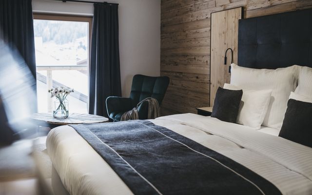 Superior szoba image 1 - VAYA Resort Hotel | VAYA Pfunds | Tirol | Austria