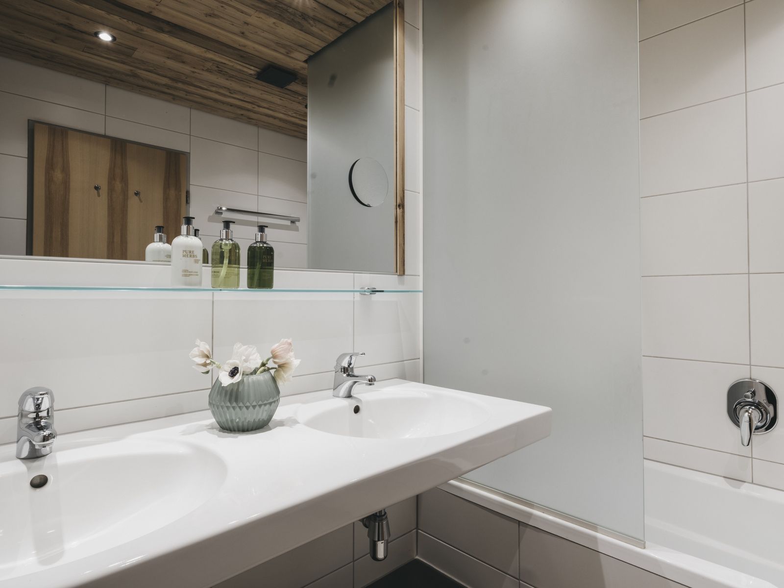 Superior Zimmer II image 10 - VAYA Resort Hotel | VAYA Pfunds | Tirol | Austria