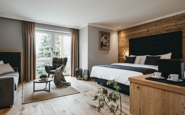 Junior Suite Deluxe image 3 - VAYA Resort Hotel | VAYA Post Saalbach | Salzburg | Austria