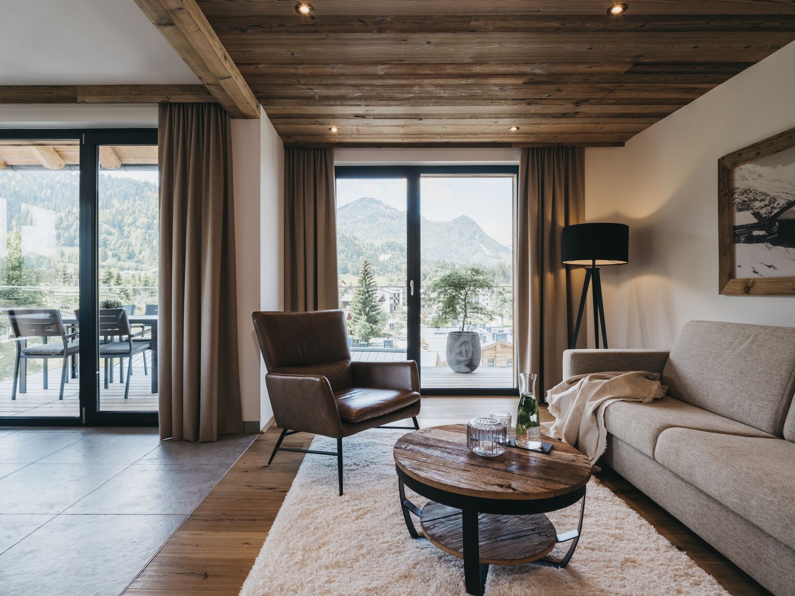 Deluxe Zimmer image 3 - VAYA Resort Hotel | VAYA Fieberbrunn | Tirol | Austria