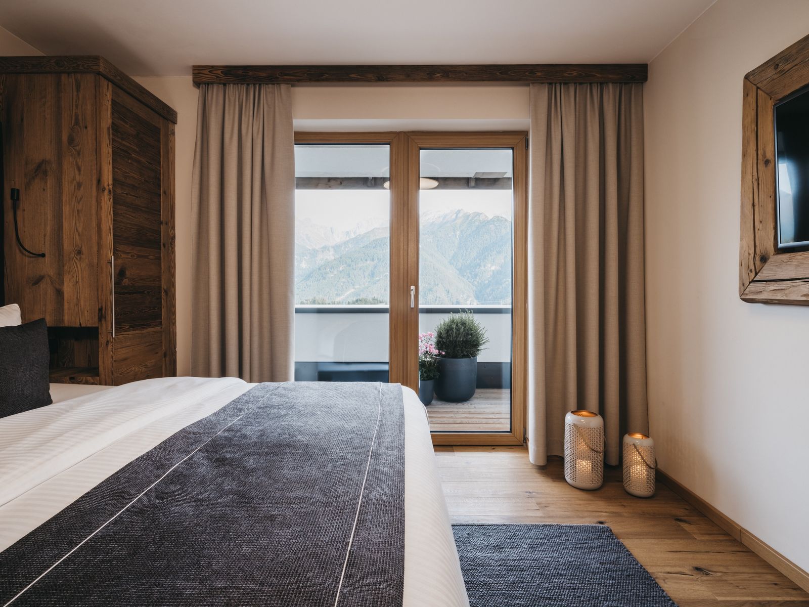 Apartement 4 Zimmer Superior Panorama image 2 - VAYA Resort VAYA St. Zeno Serfaus | Tirol | Austria