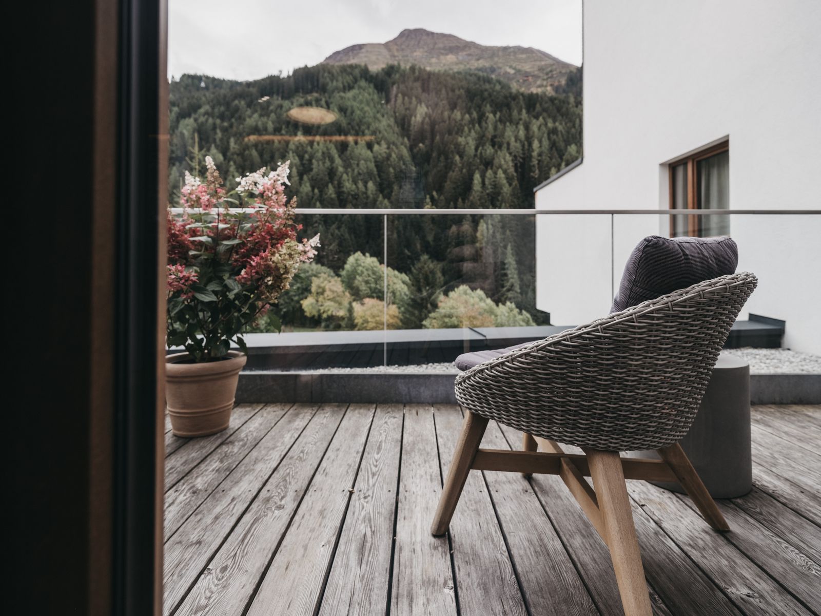 3 Zimmer Apartement Deluxe image 4 - VAYA Apartements  VAYA St. Anton am Arlberg | Tirol | Austria