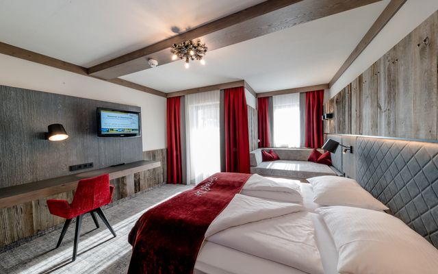Double Room Das Kuschelnest image 2 - 4 Sterne Wellnesshotel in Zauchensee Hotel Alpenrose Zauchensee