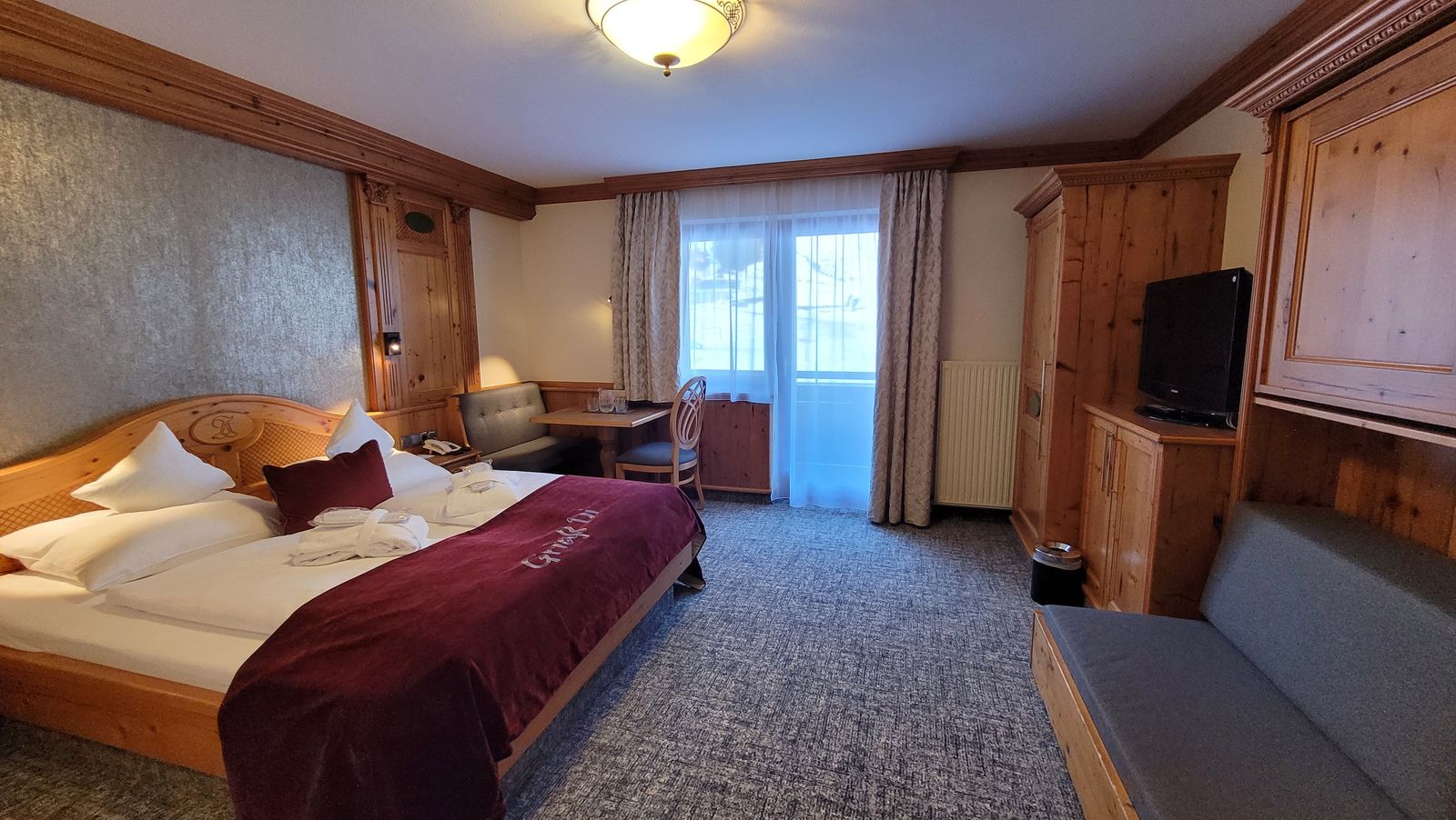 Komfortzimmer de luxe Kat.4 image 1 - 4 Sterne Wellnesshotel in Zauchensee Hotel Alpenrose Zauchensee