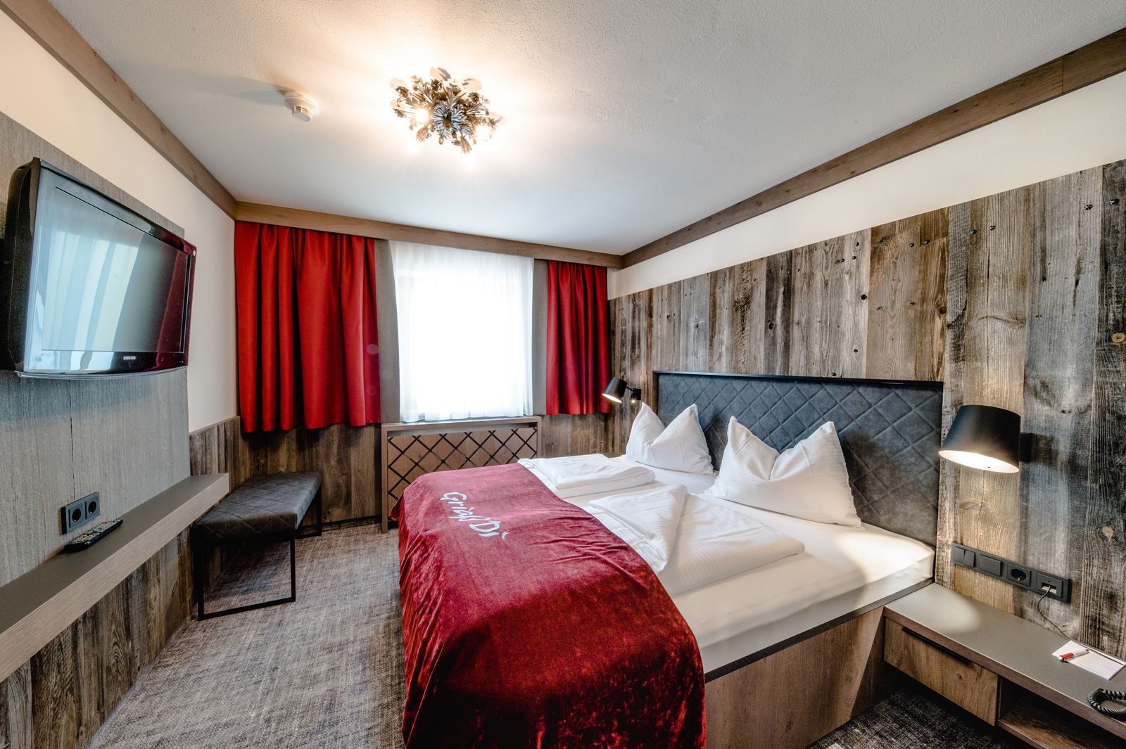 Suite Kat.6 image 1 - 4 Sterne Wellnesshotel in Zauchensee Hotel Alpenrose Zauchensee
