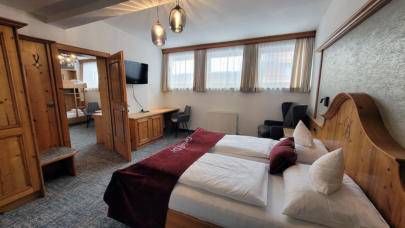 Adlerhorst & Schwalbennest Kat.5 image 1 - 4 Sterne Wellnesshotel in Zauchensee Hotel Alpenrose Zauchensee