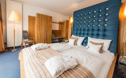 Göbel´s Schlosshotel Prinz von Hessen in Friedewald bei Bad Hersfeld, Hesse, Germany - image #2