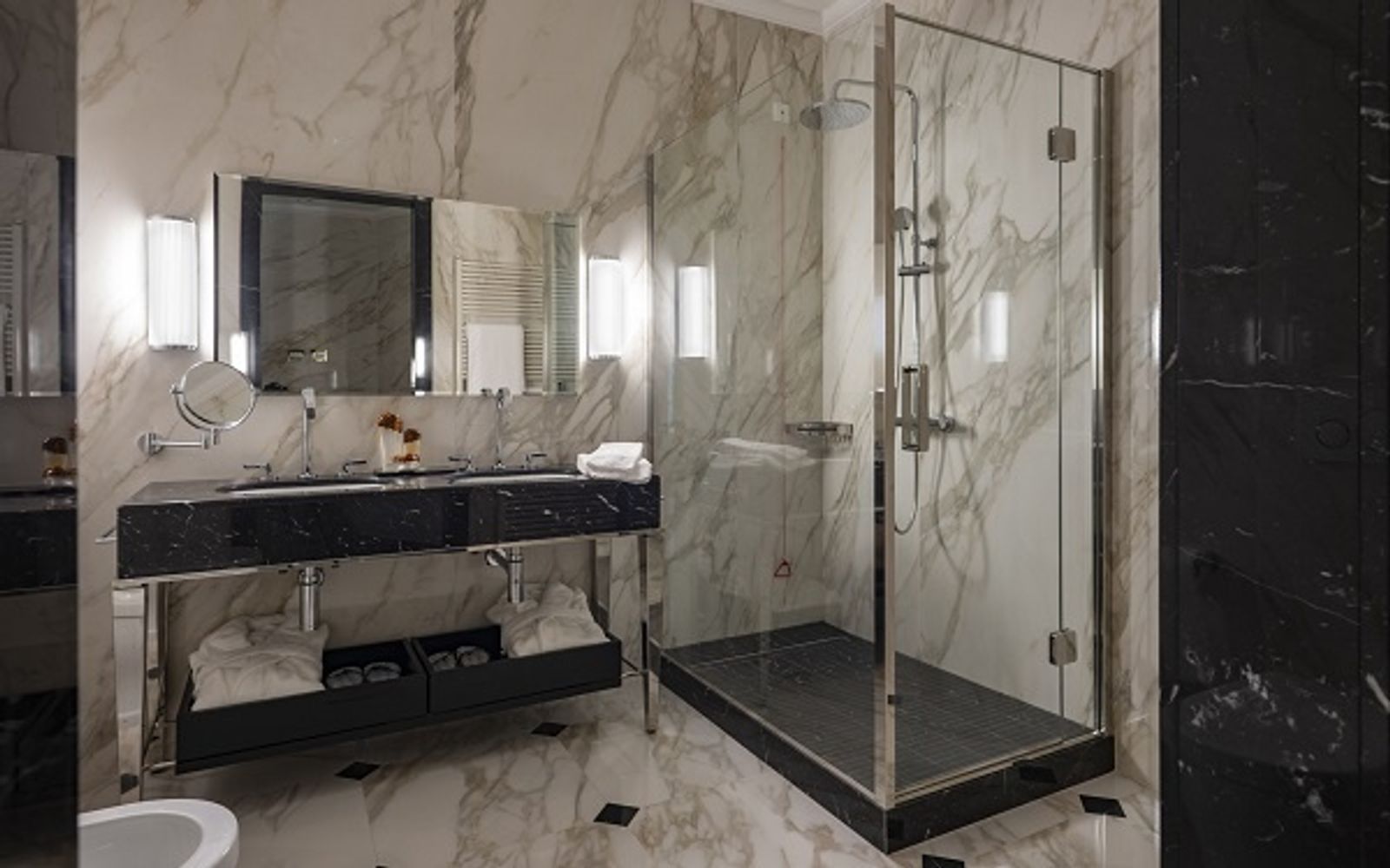 SUITE MIT TERRASSE UND JACUZZI image 5 - Wellnesshotel Grand Hotel Castrocaro Longlife Formula | Castrocaro Terme | Italien