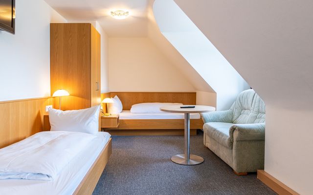 Kétágyas szoba image 1 - Stadthotel  Hotel am Römerplatz | Ulm | Baden Württemberg | Germany