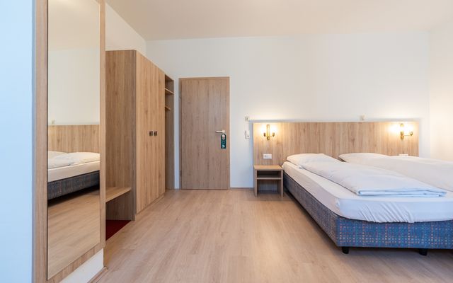 Three bed room image 6 - Stadthotel  Hotel am Römerplatz | Ulm | Baden Württemberg | Germany