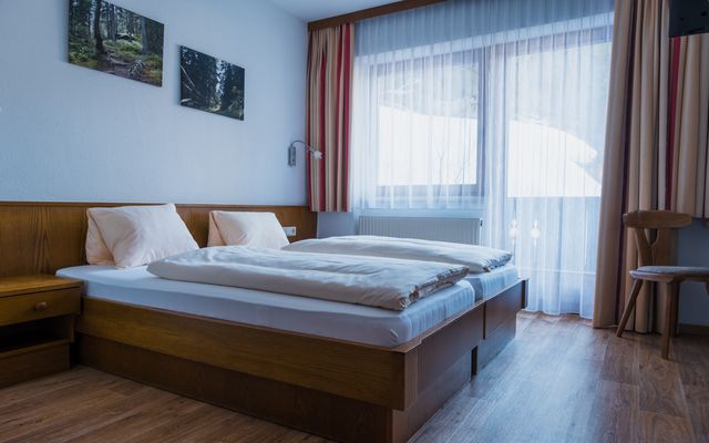 Doppelzimmer Deluxe image 8 - "Quality Hosts Arlberg" Hotel Gasthof Freisleben