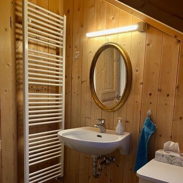 Badezimmer, Hütte im Moor, Gstadt, Bayern, Bayern, Deutschland