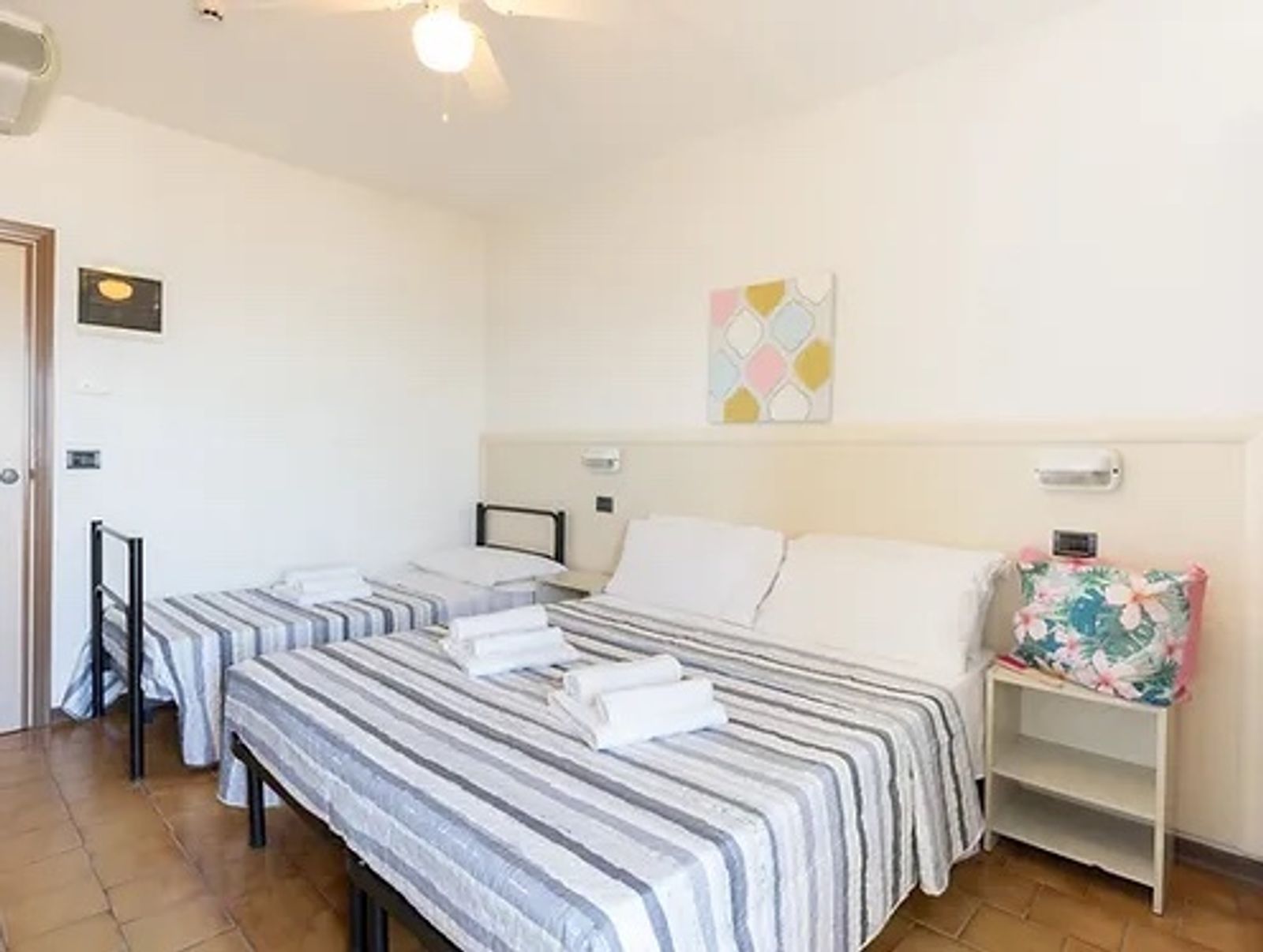 Dreibettzimmer image 5 - Hotel Mignon | Riccione | Italy