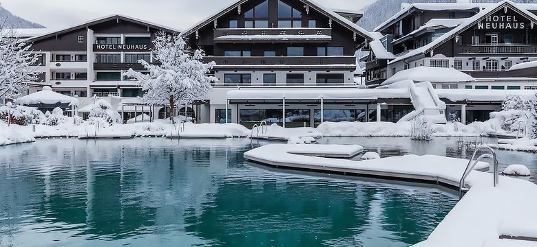 Neuhaus Zillertal Resort: Warmth. Light. Lightness. An "adults only" getaway during Advent