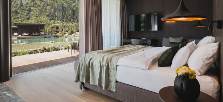 Neuhaus Zillertal Resort: Loft by the Lake image #1