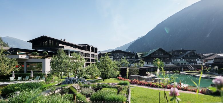 Neuhaus Zillertal Resort: Babymoon at Neuhaus