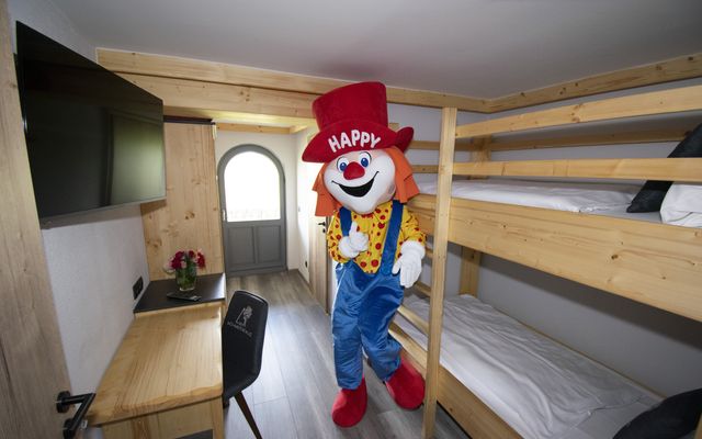 Eichhörnchen Max image 6 - Familotel Bayerischer Wald Der Böhmerwald