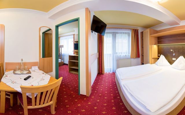 Unterkunft Zimmer/Appartement/Chalet: Familienzimmer E