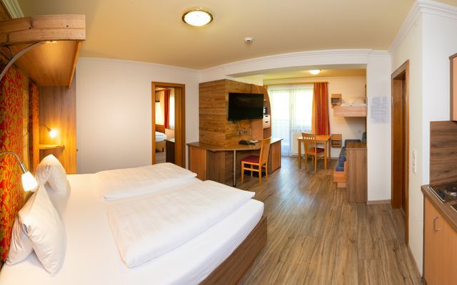 Unterkunft Zimmer/Appartement/Chalet: Familienzimmer F/G