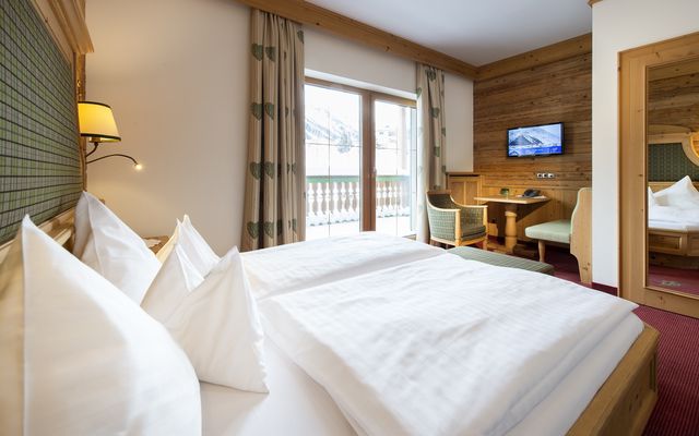 Doppelzimmer Resort image 1 - Alpenresort Hotel Fluchthorn