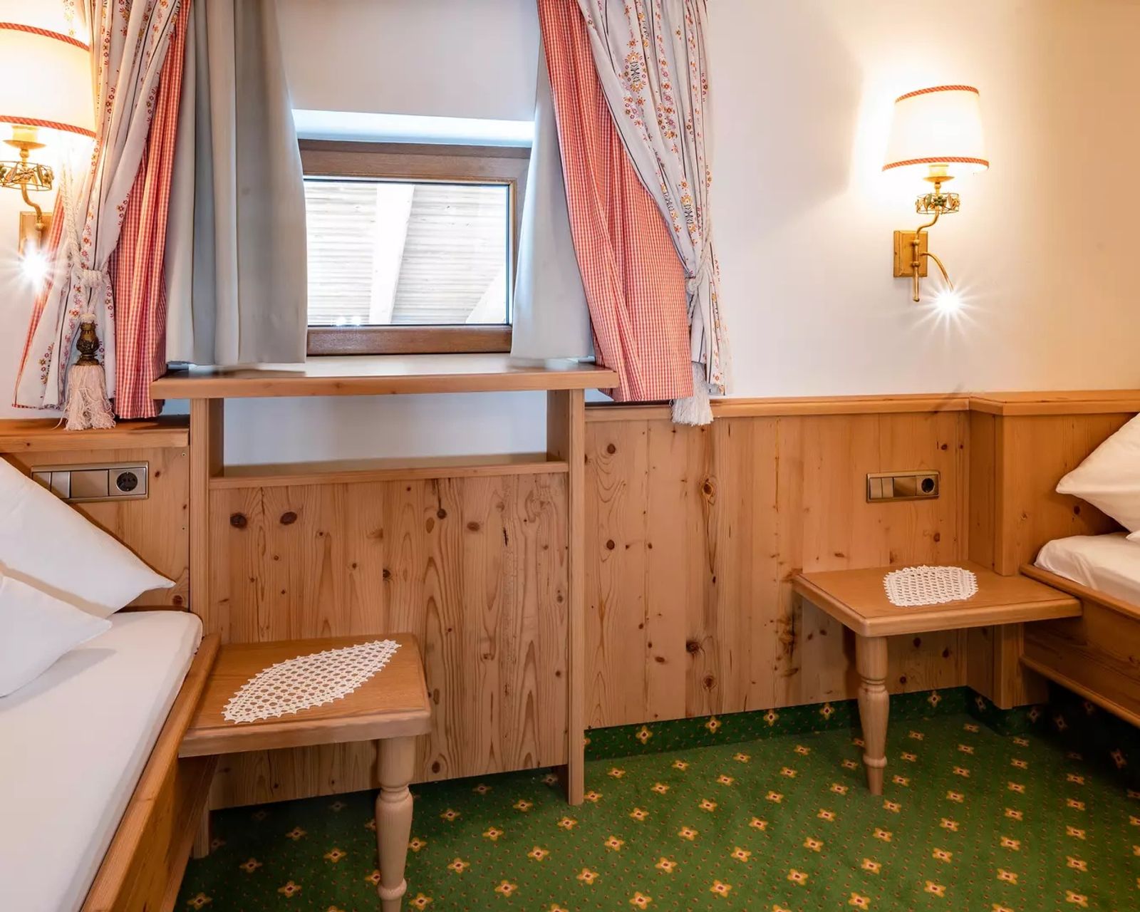 Suite "Almhof Residenz" image 4 - Panoramahotel Almhof