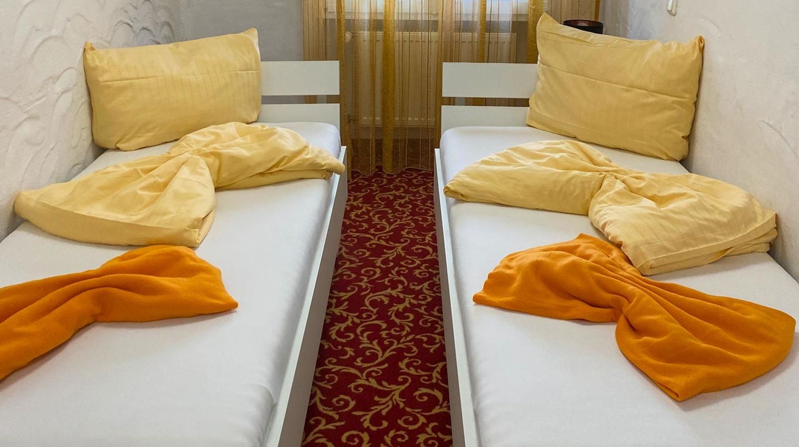2-Bett-Zimmer image 3 - Hotel zum goldenen Anker
