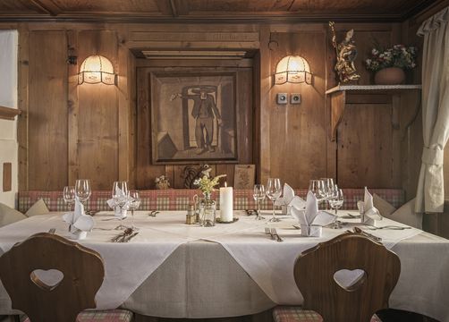 Biohotel Rastbichlhof: Bauern- und Zirbenstube - Biohotel Rastbichlhof , Neustift im Stubaital, Tirol, Österreich