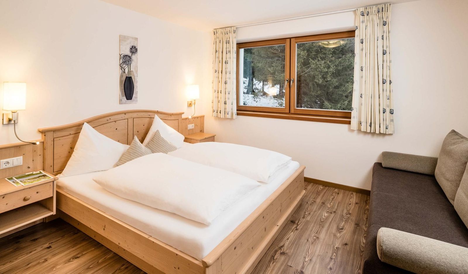 Appartementhaus am Lärchenwald image 2 - Panorama Dolomites Wellbeing SONNENBERG