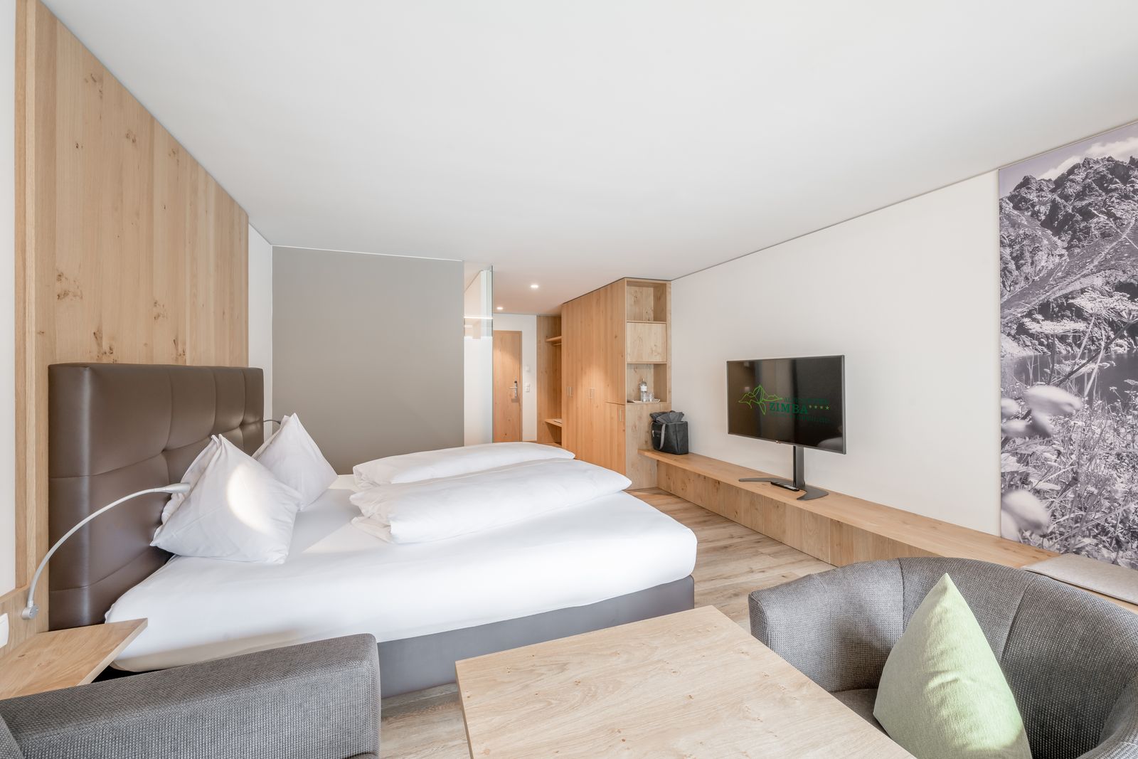 Doppelzimmer Lünersee image 6 - Alpenhotel Zimba