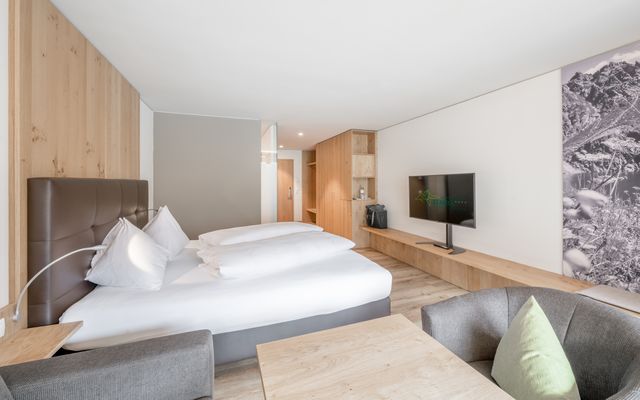 Doppelzimmer Lünersee image 6 - Alpenhotel Zimba