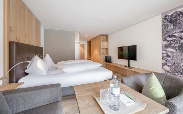 Doppelzimmer Lünersee image 2 - Alpenhotel Zimba