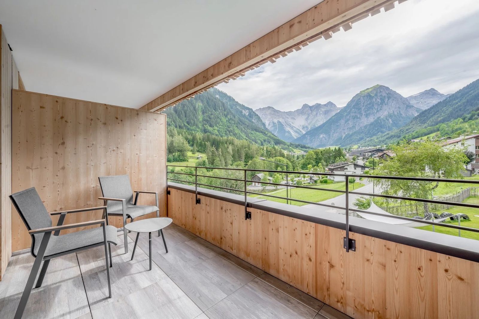 Doppelzimmer Lünersee image 4 - Alpenhotel Zimba