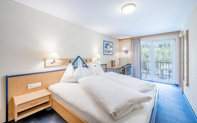 Doppelzimmer Wildberg image 2 - Alpenhotel Zimba