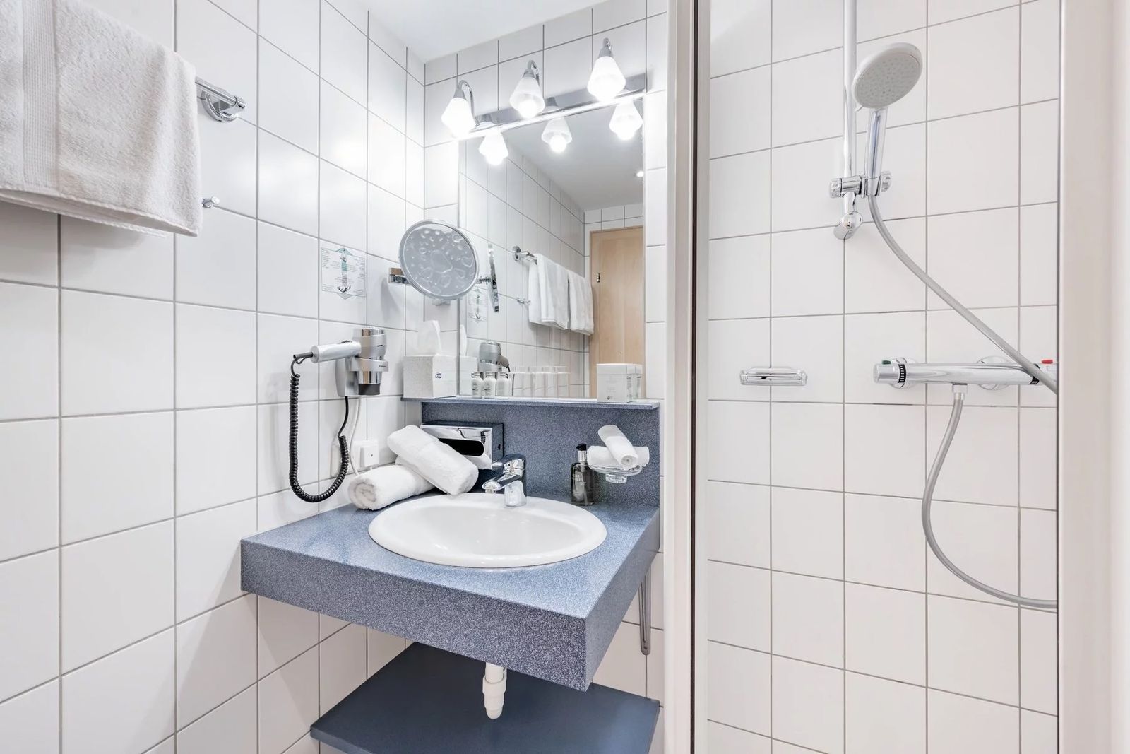 Doppelzimmer Wildberg image 6 - Alpenhotel Zimba