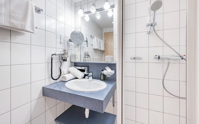 Doppelzimmer Wildberg image 6 - Alpenhotel Zimba
