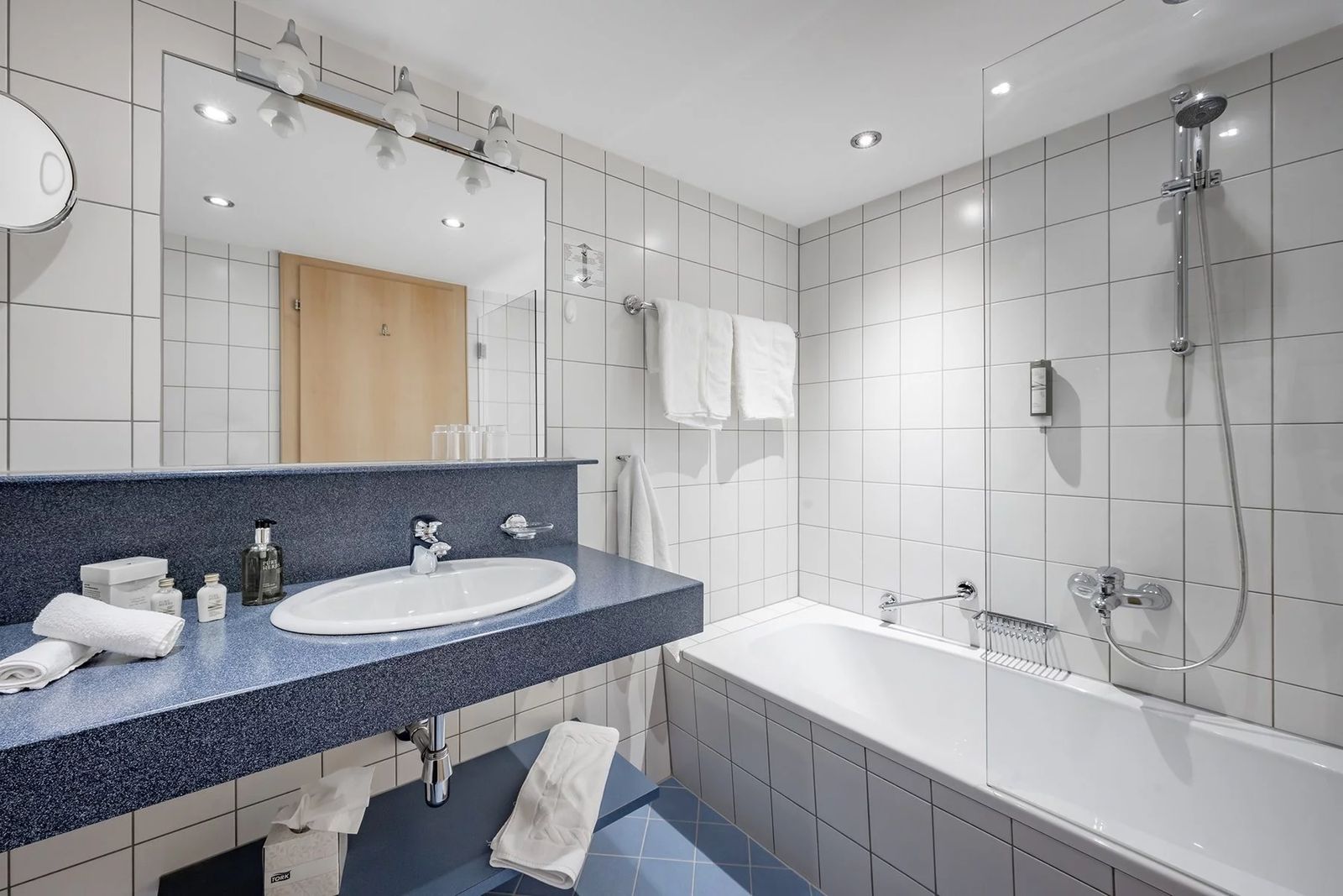Doppel / Familienzimmer Mottakopf image 7 - Alpenhotel Zimba