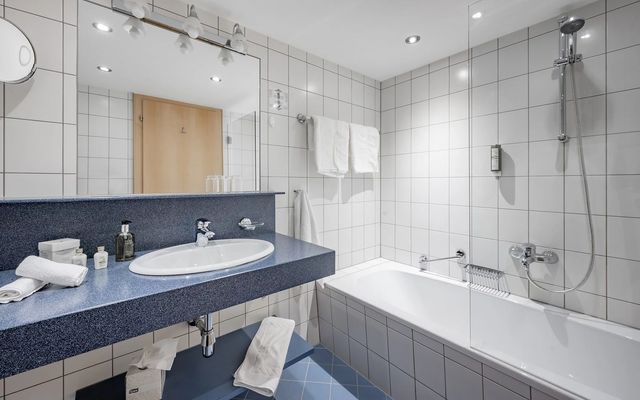 Doppel / Familienzimmer Mottakopf image 7 - Alpenhotel Zimba