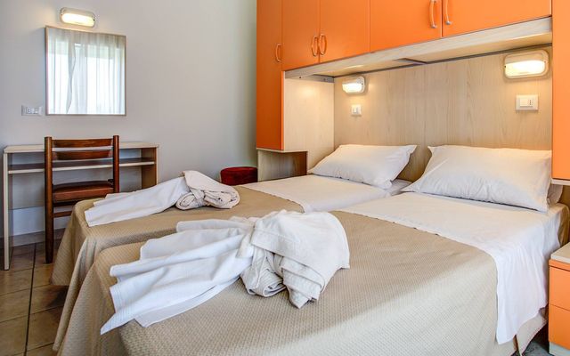 Doppelzimmer Dependance image 3 - EurHotel 