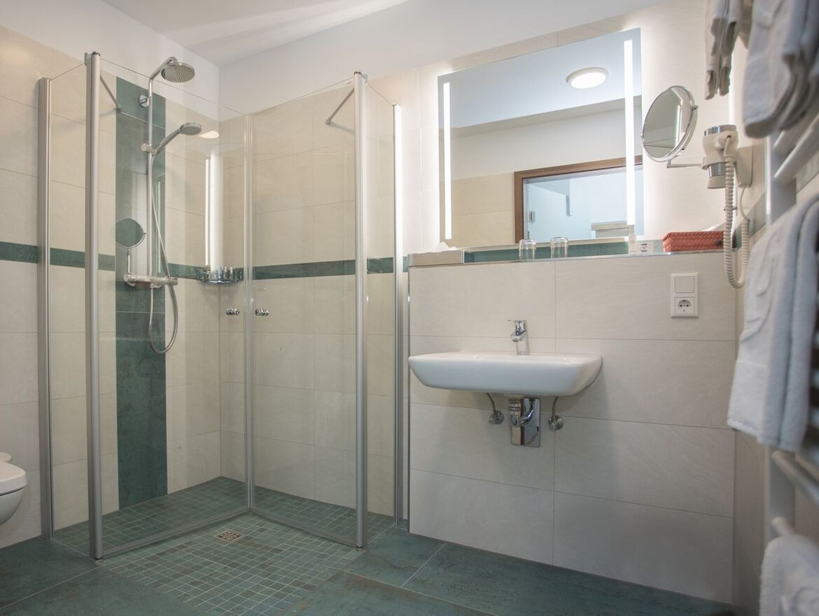 Komfort Doppelzimmer image 7 - Lodge Hotel Winterberg 