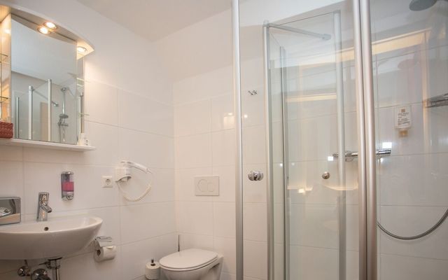 Standard Doppelzimmer image 6 - Lodge Hotel Winterberg 