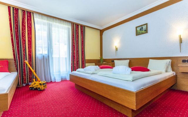 Doppelzimmer image 14 - Wenger Alpenhof
