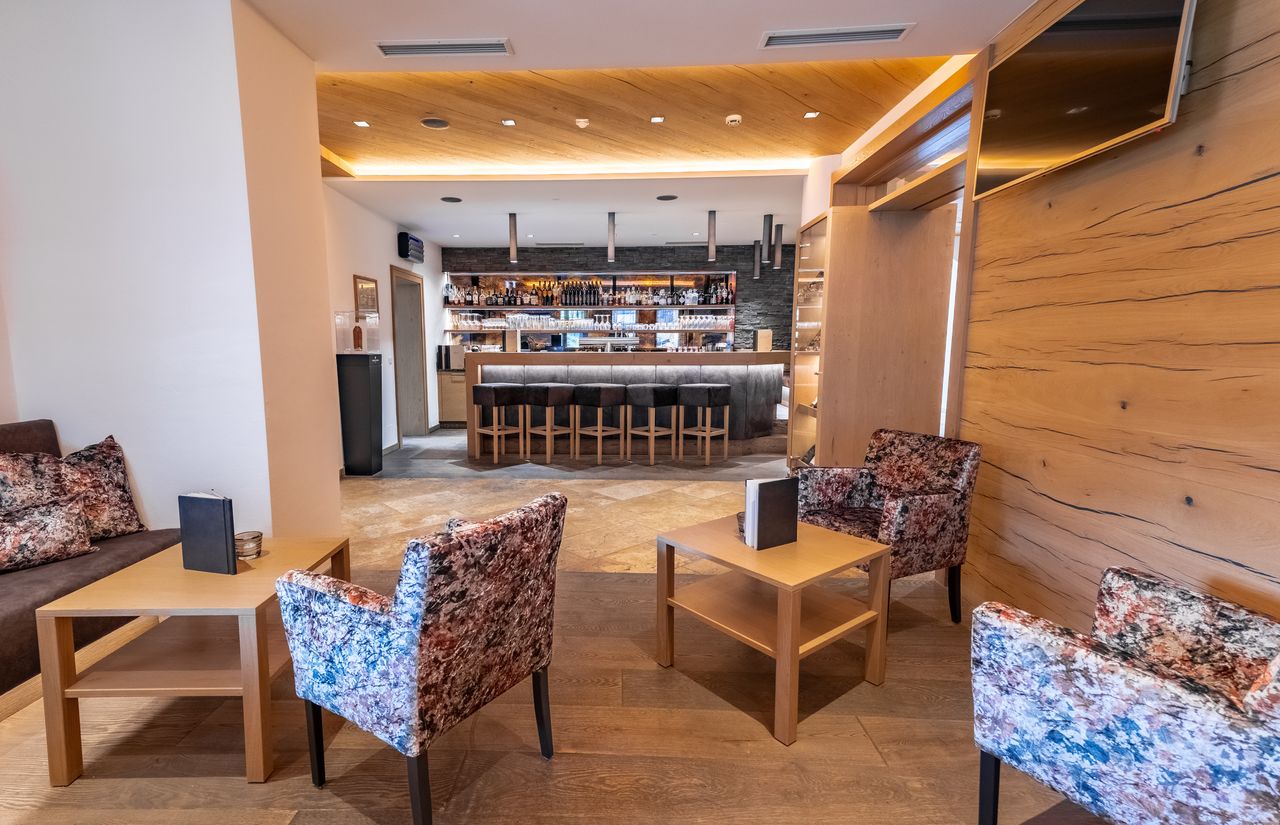 Bar / Restaurant