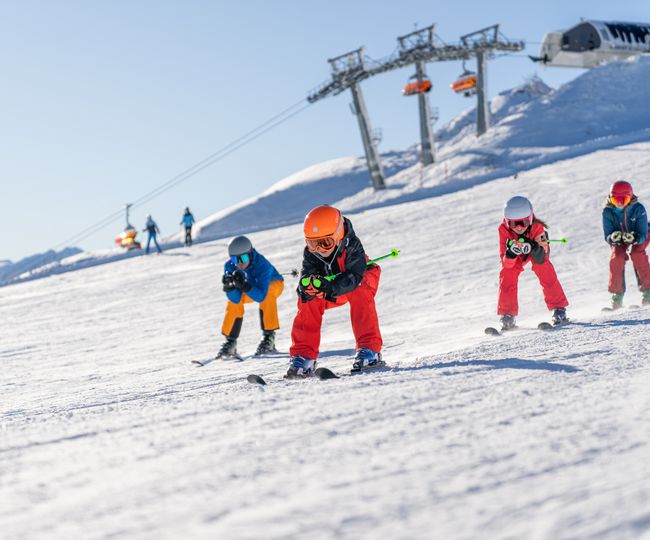 Angebot: Oster-Familien-Aktion mit gratis Kinderskipass 7 Nächte - Central - Holiday Resort Flachau
