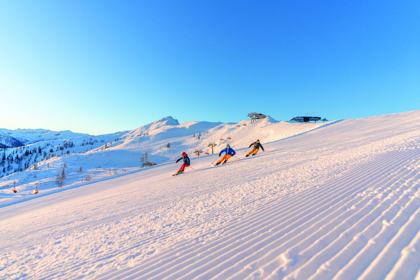 März Momente im Schnee 7=6 - Central - Holiday Resort Flachau