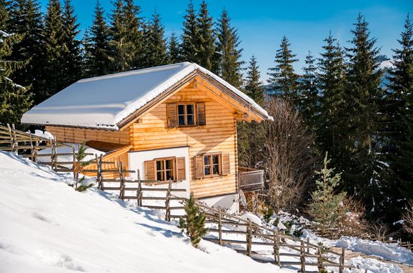 Winter, Bergchalet Kuhgraben, Bad St. Leonhard, Kärnten, Österreich