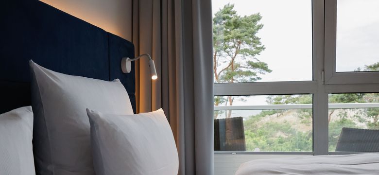 Strandhotel Fischland: Double room with sea view image #1