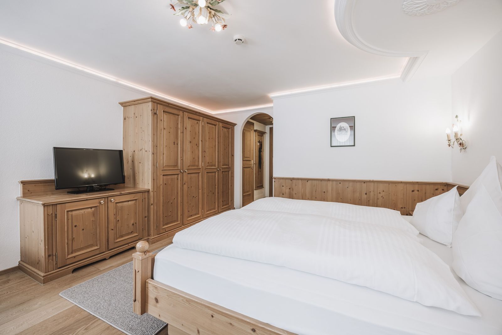 Double room Auerberg without balcony image 5 - Hotel Gaspingerhof