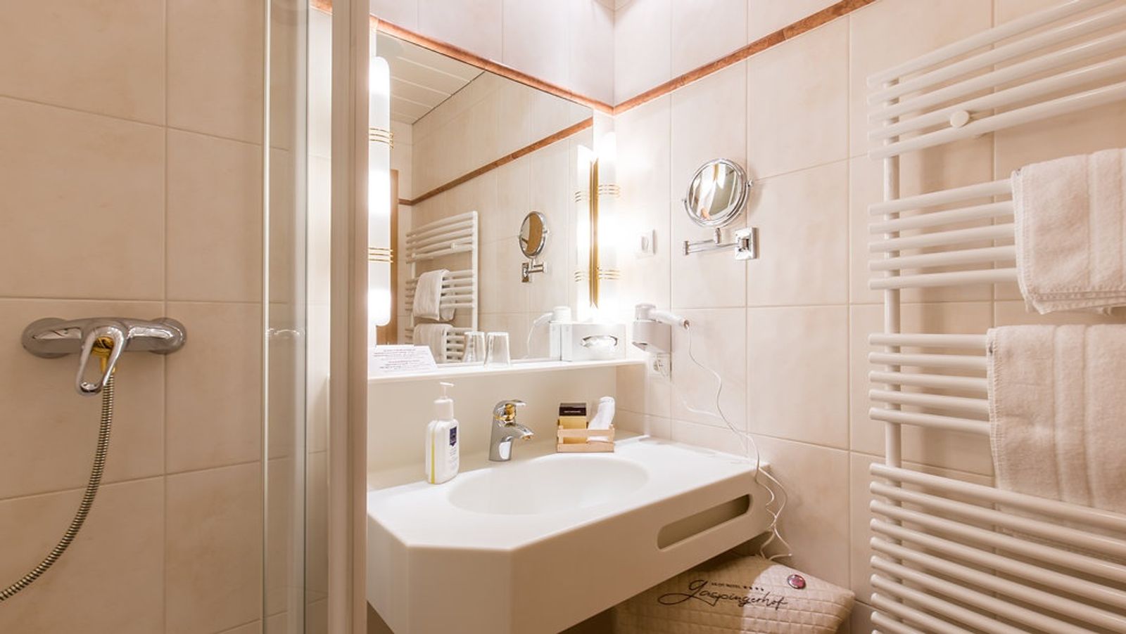 Einzelzimmer de Luxe ohne Balkon image 3 - Hotel Gaspingerhof