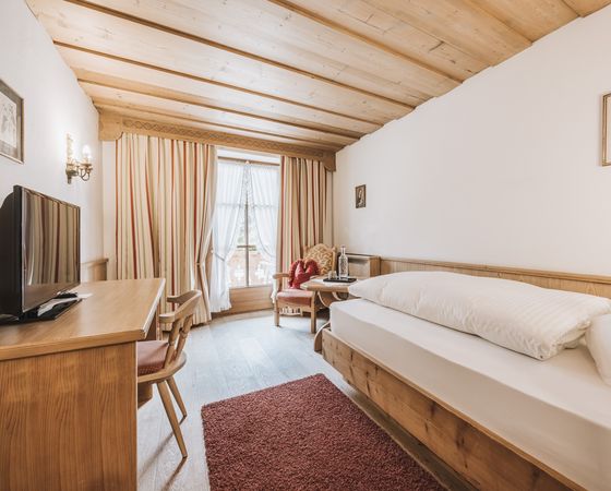 Hotel Zimmer: Einzelzimmer Waldblick mit Balkon - Hotel Gaspingerhof