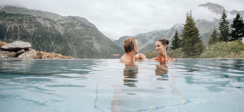 Hotel Goldener Berg - Your Mountain Selfcare Resort: Whispers of love #LOVE